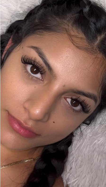 Signature wispy